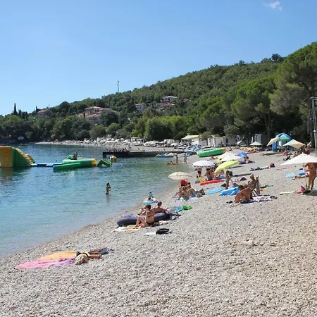 Apatmani Milena * 오파티아